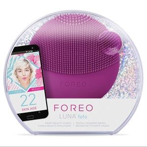Foreo Luna fofo Smart Beauty Cleansing Brush